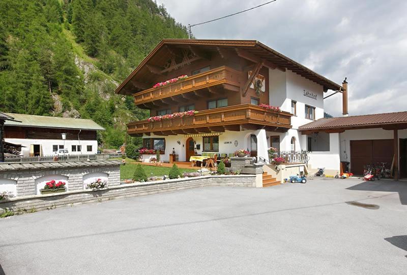 Apartment Lehnhof Langenfeld
